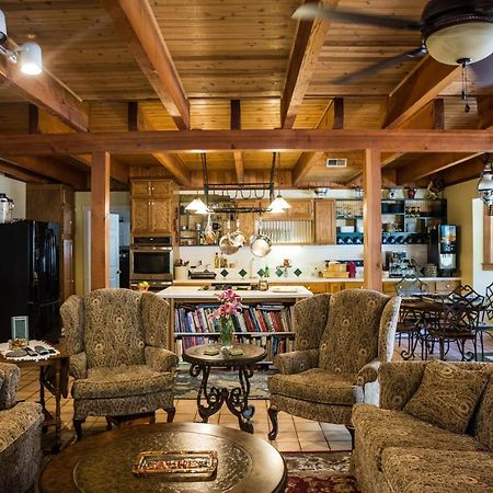 Mountain Harbour B&B Roan Mountain ภายนอก รูปภาพ